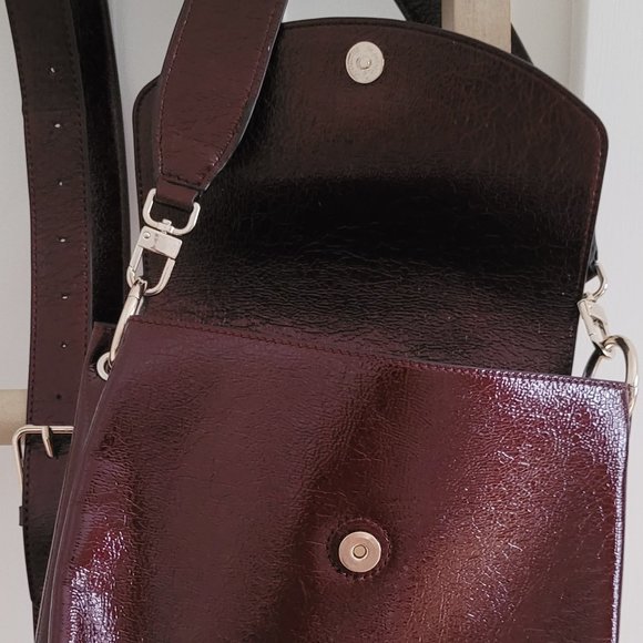 Guess Bag - Picture 2 of 10